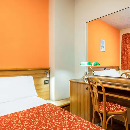 Europa 3* ジェノヴァ