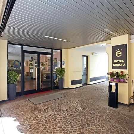 Europa Hotel 3*