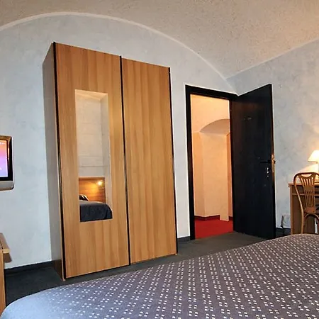 Europa 3* Genua